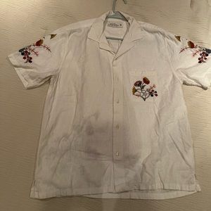 Abercrombie & Fitch Men’s White Dress Shirt with Floral Design in Size Medium